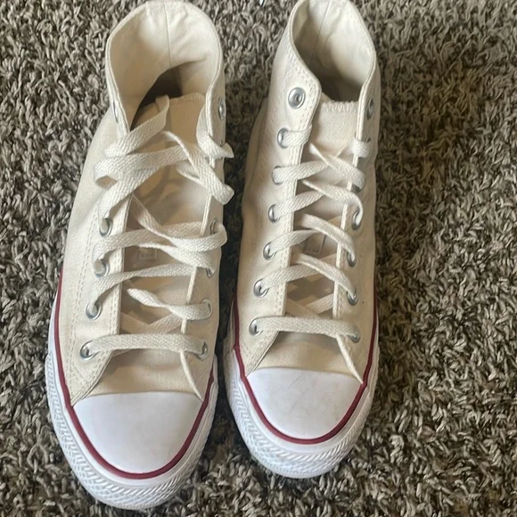 Beige Converse All Star Chuck Taylor (size 6 mens) (size 8 women's) - Picture 1 of 9